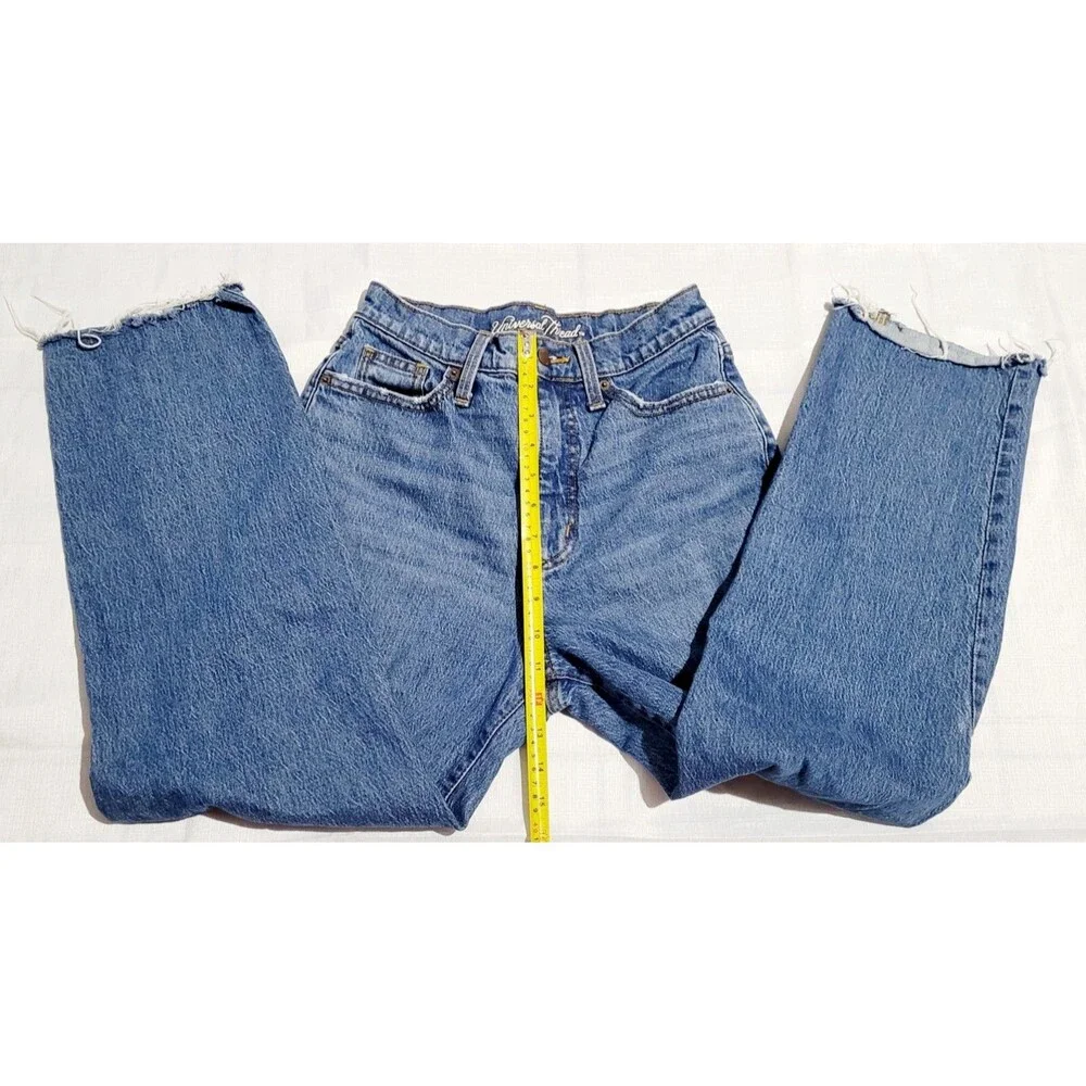 Universal Thread Jeans Women's Sz 4 High Rise Vintage Straight Denim Blue Pants - Picture 7 of 10